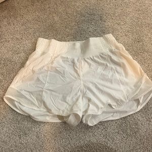 white lululemon shorts size 4